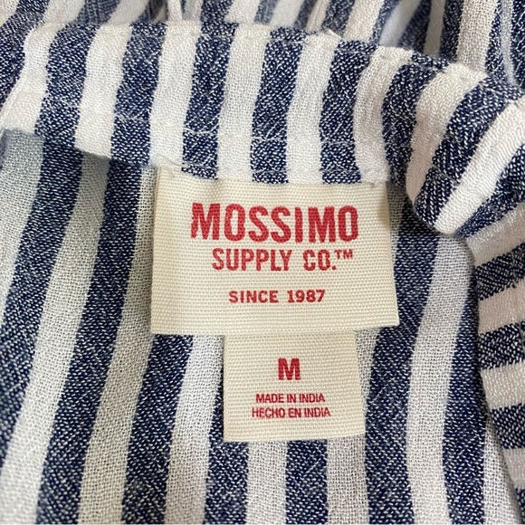 Old Navy Strappy Ruffle Bottom Tank - Picture 4 of 6